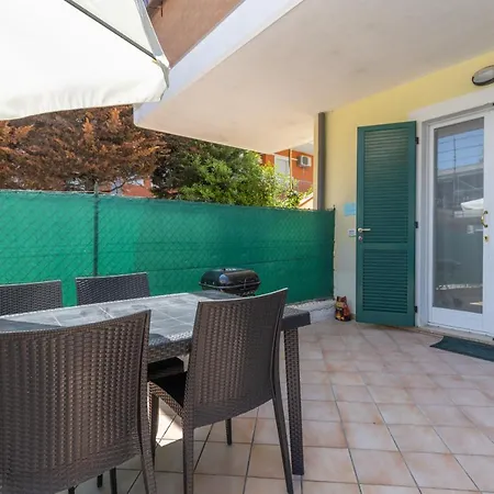Apartment Albatros Marcelli